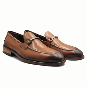 Мужская обувь из натуральной кожи с коричневой пряжкой